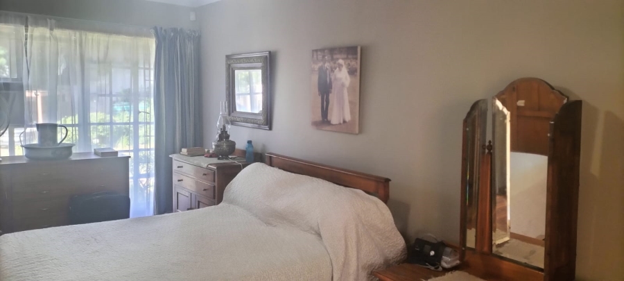 5 Bedroom Property for Sale in Waverley Free State